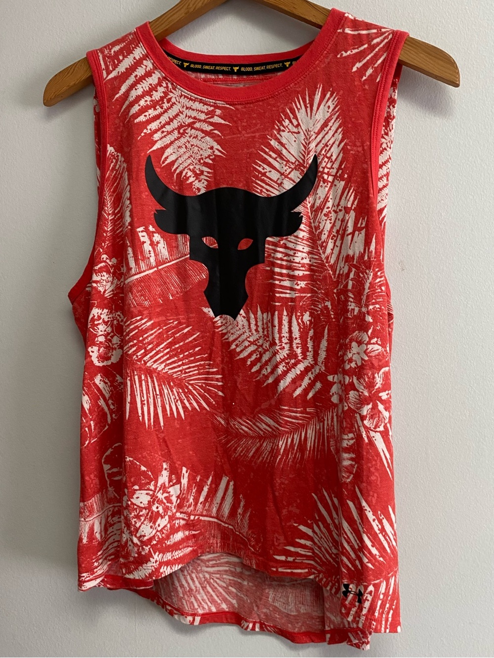 UNDER ARMOUR LOOSE FIT ATHLETIC TOP - XL - Picture 4 of 7